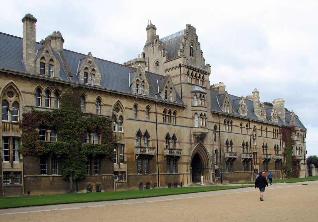 literary-tourism-oxford-england